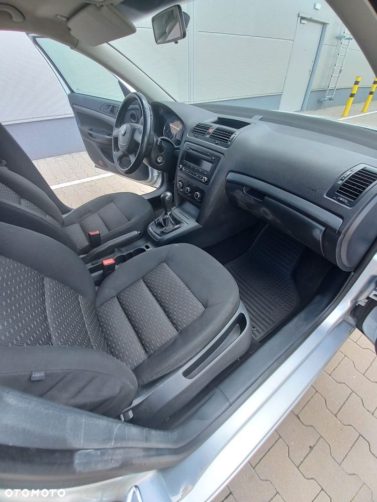 Skoda Octavia - 30