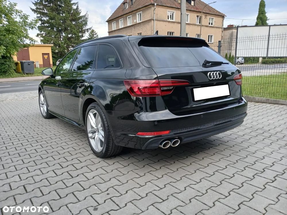 Audi A4 Avant 40 TDI quattro S tronic S line - 27
