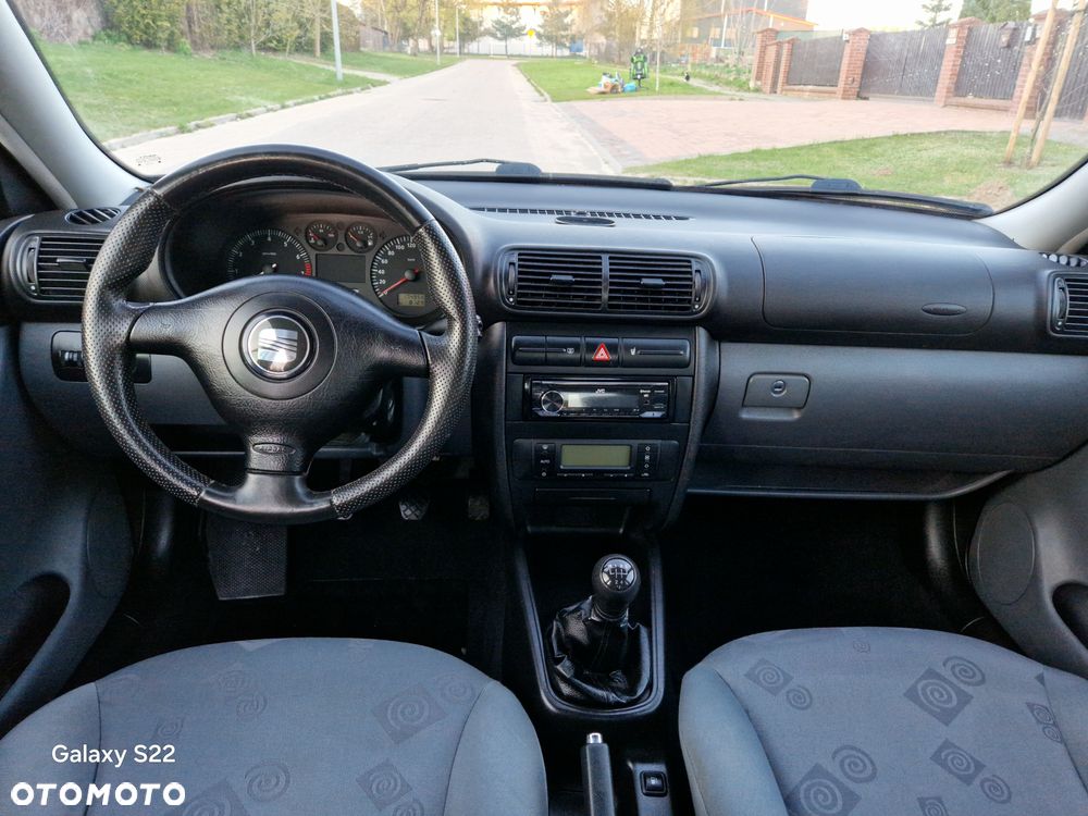 Seat Leon 1.6 Signo - 5