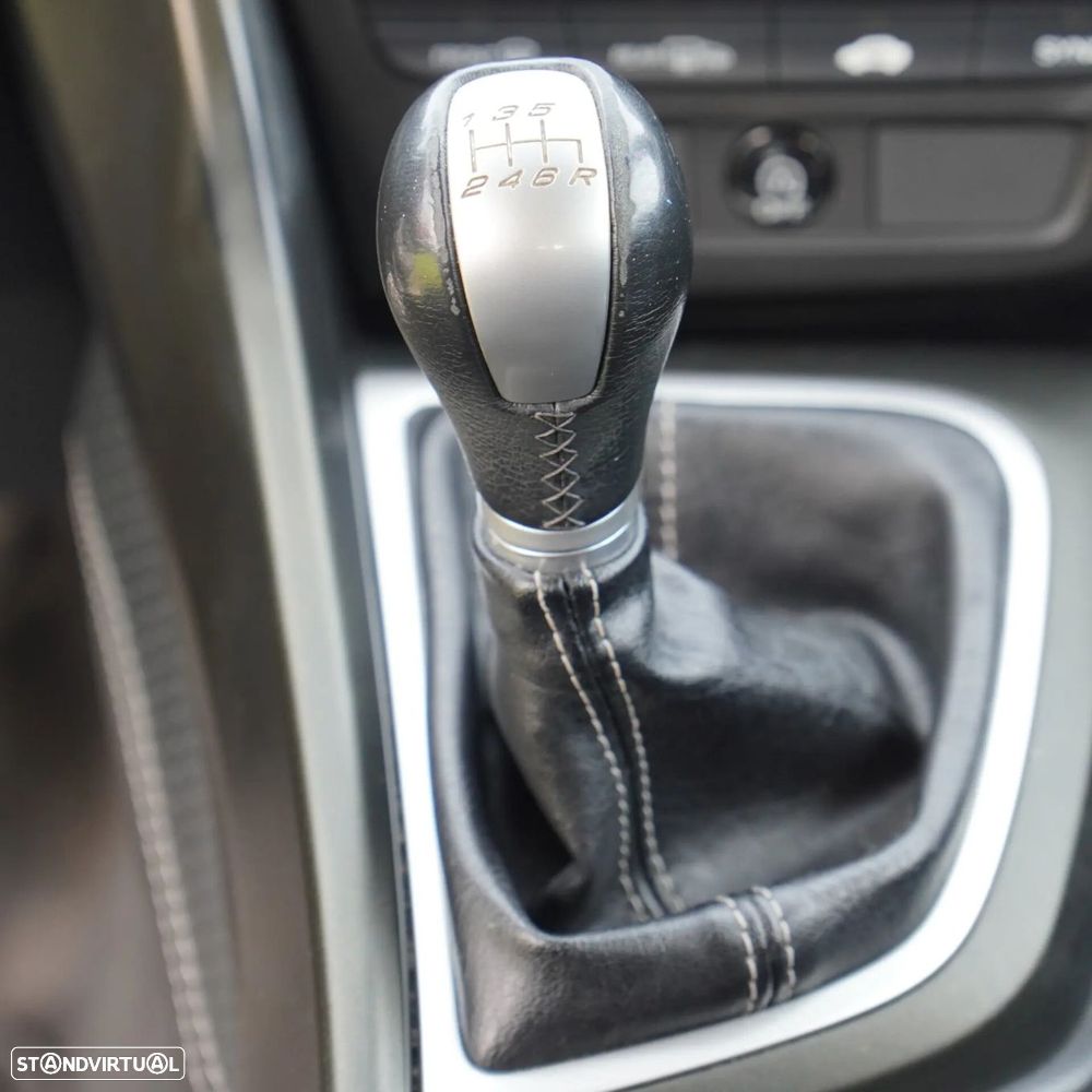 Honda Civic Tourer 1.6 i-DTEC Comfort - 21