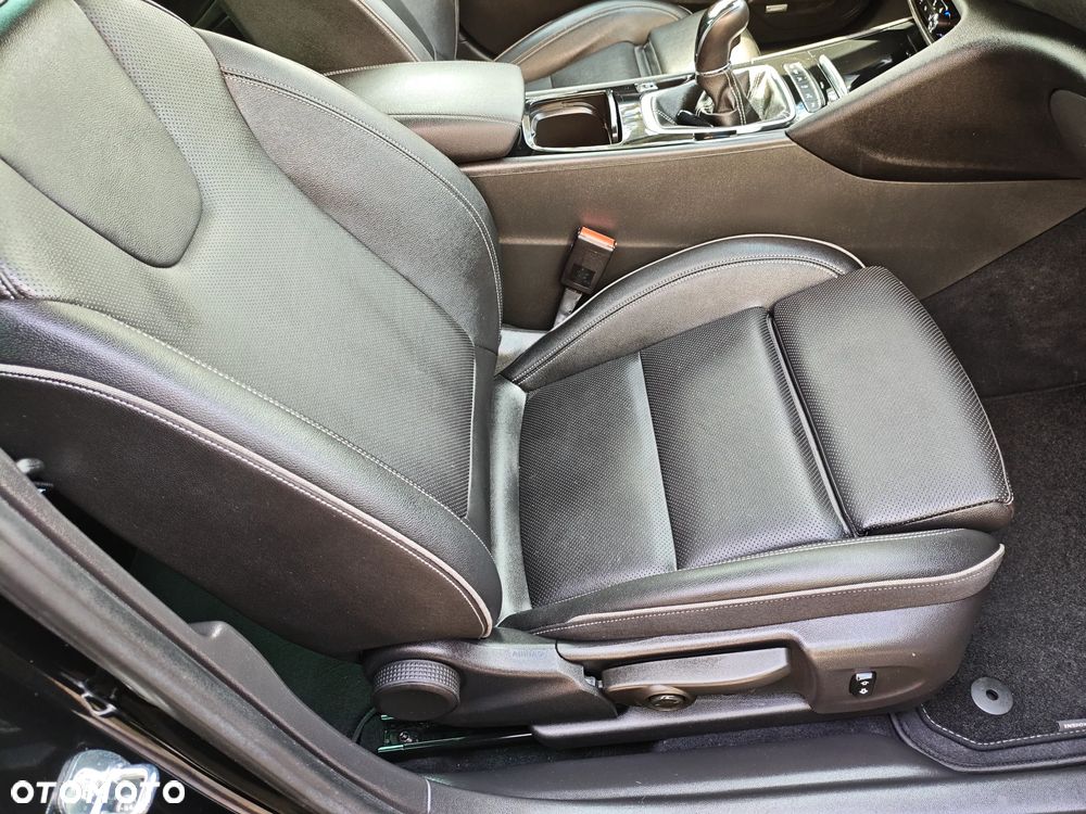 Opel Insignia 2.0 CDTI 4x4 Exclusive S&S - 23