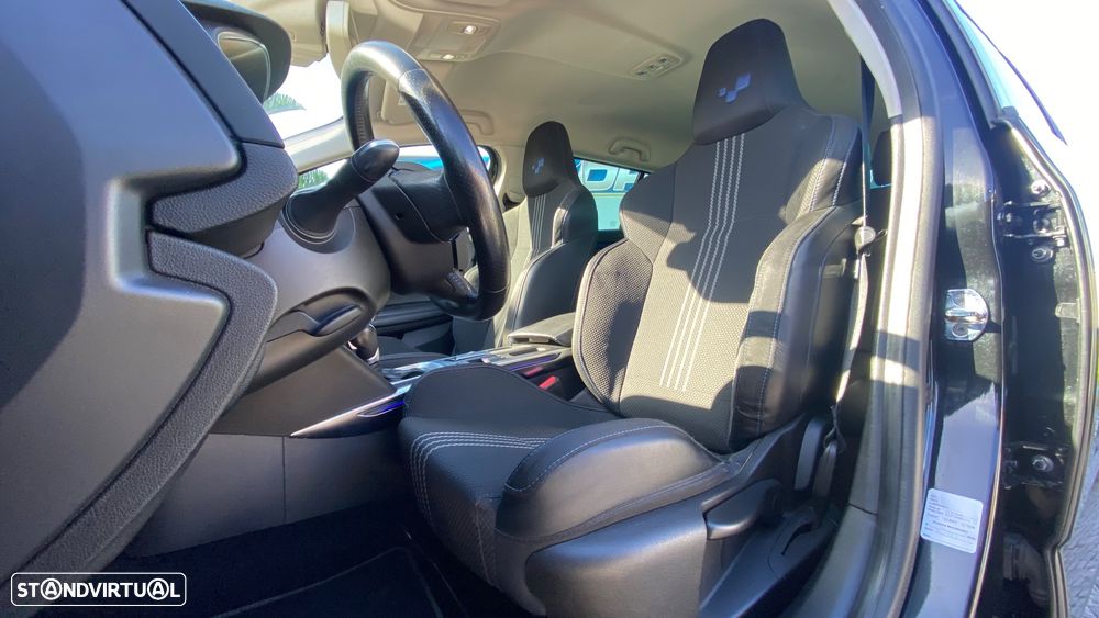 Renault Mégane Sport Tourer 1.5 dCi GT Line EDC - 20