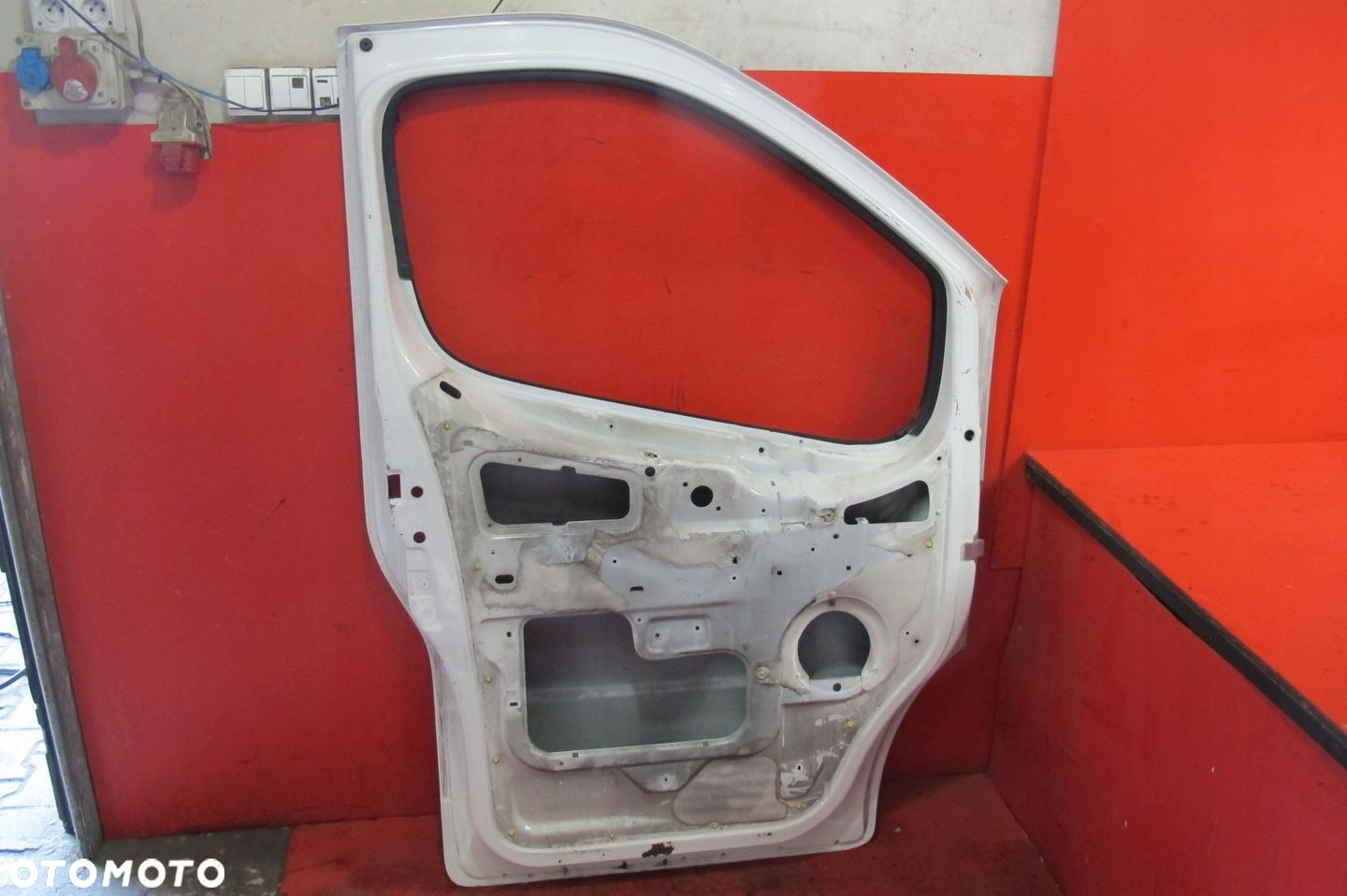RENAULT TRAFIC 2 II VIVARO I B PRIMASTAR BIAŁE DRZWI PRZÓD LEWE 2001-2014 - 6
