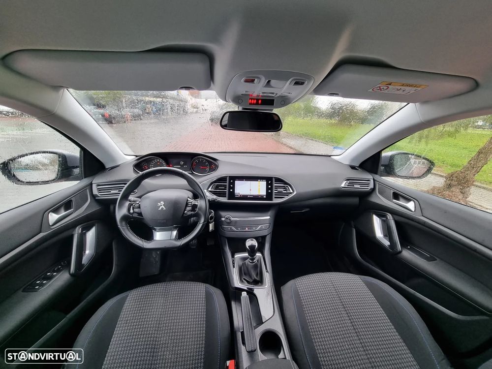 Peugeot 308 SW 1.2 PureTech Style - 3