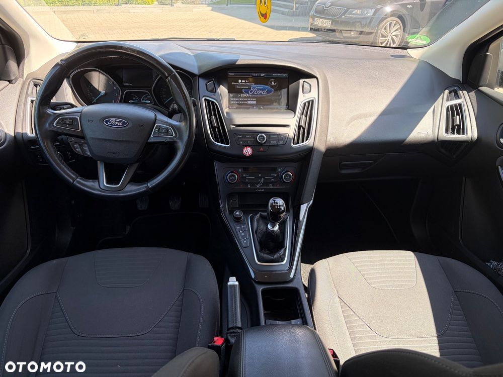 Ford Focus - 15