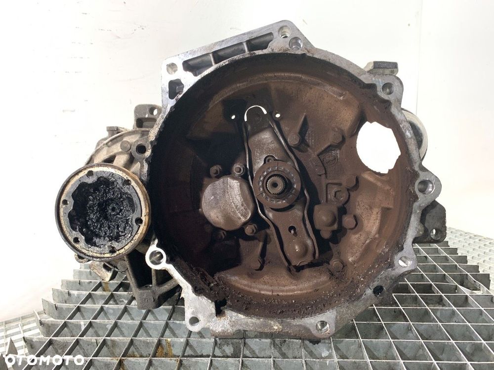 SKRZYNIA BIEGÓW  VW GOLF VII Variant (BA5, BV5) 2013 - 2022 1.6 TDI 66 kW [90 KM] olej napędowy - 1