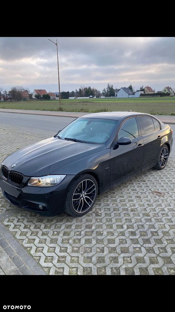 BMW Seria 3 318d - 1