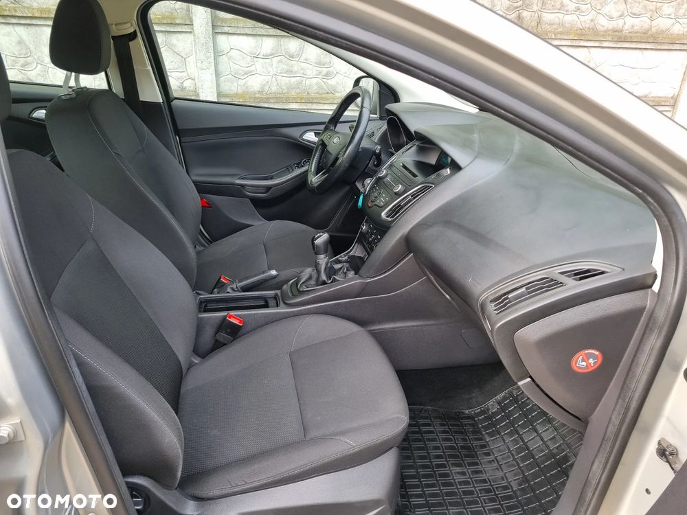 Ford Focus 1.0 EcoBoost Ambiente - 18