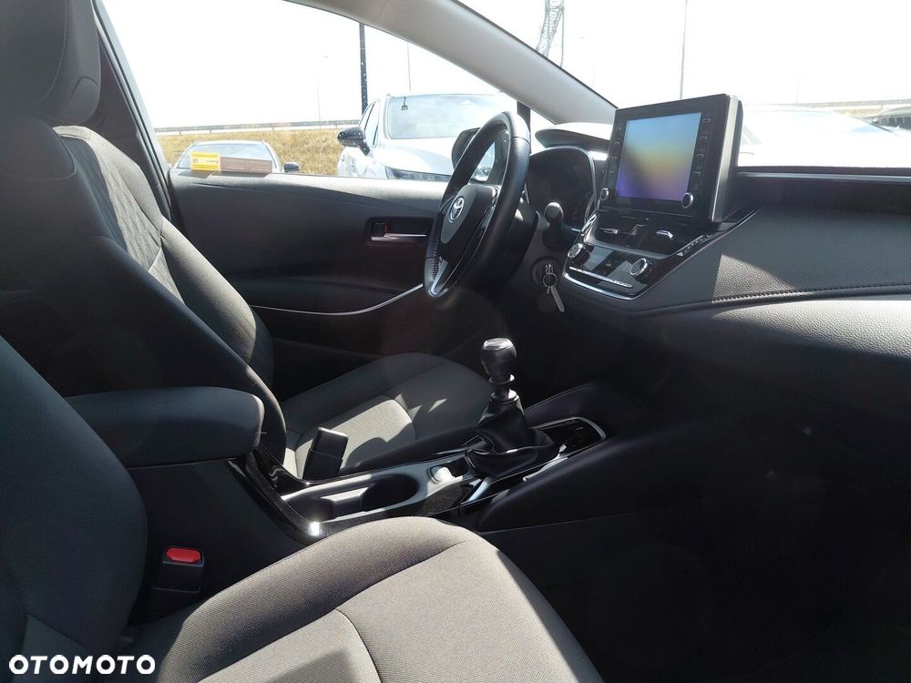 Toyota Corolla - 9