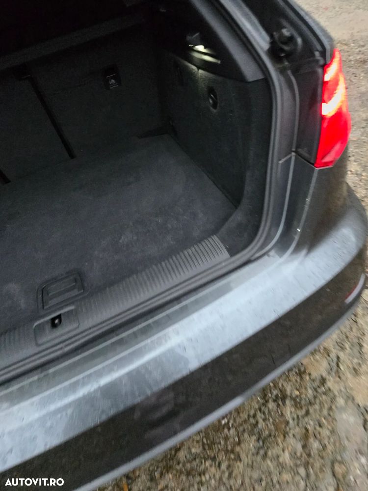 Audi A3 2.0 TDI S tronic Sport - 23