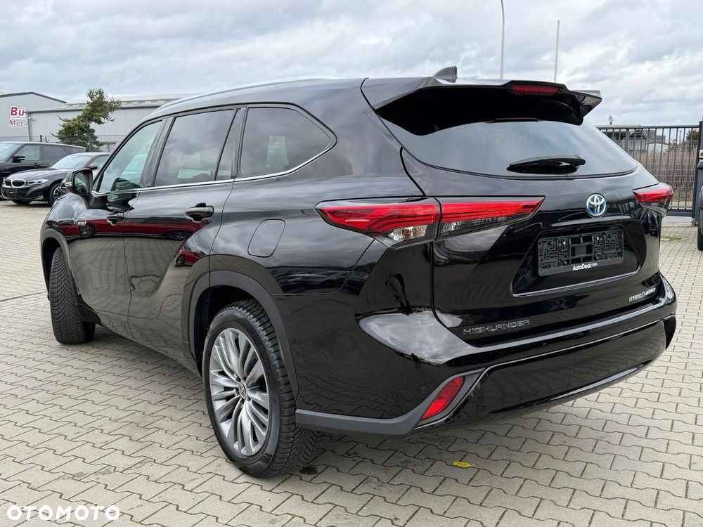 Toyota Highlander - 4