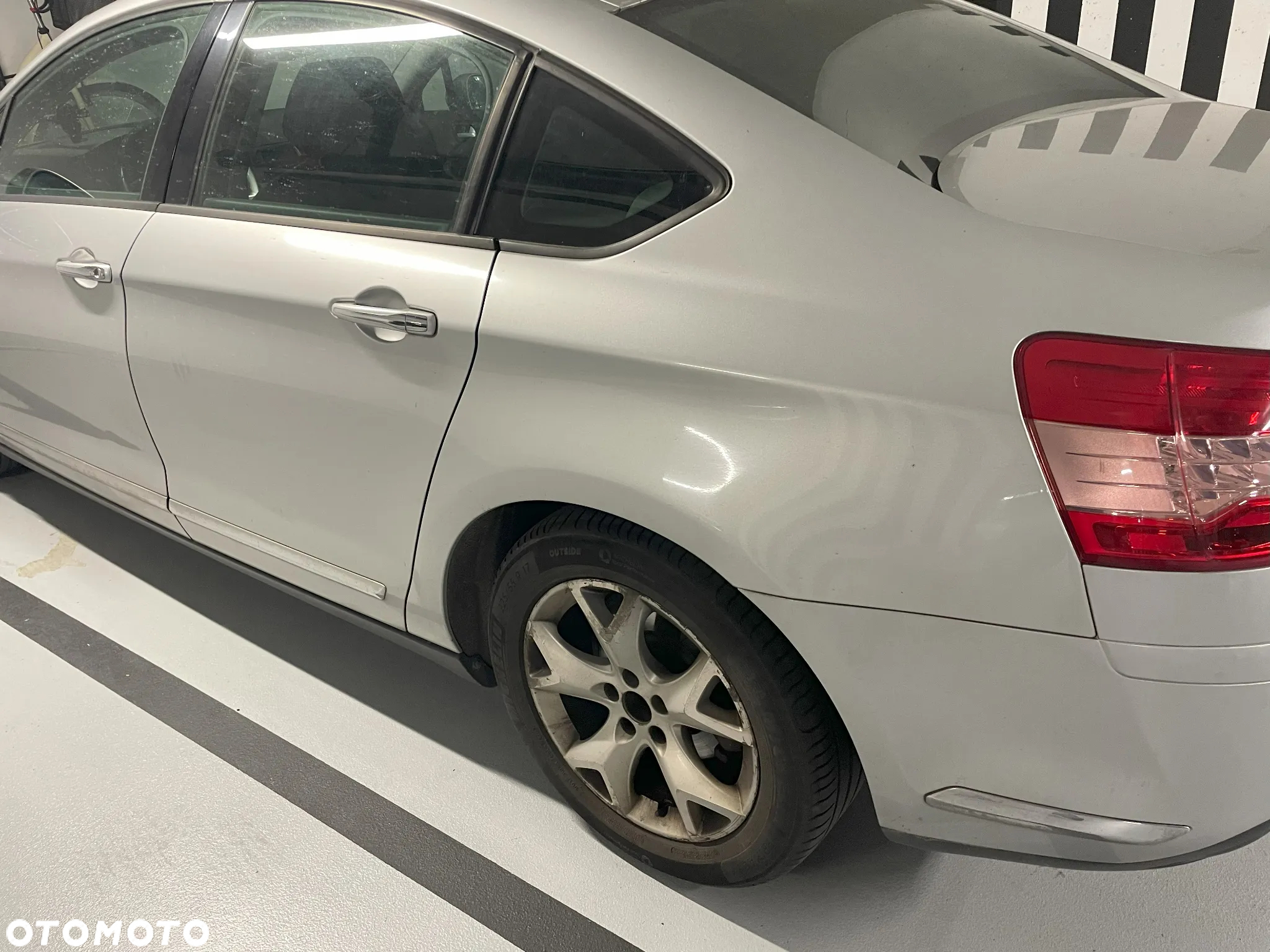 Citroën C5 2.0i 16V Dynamique - 23