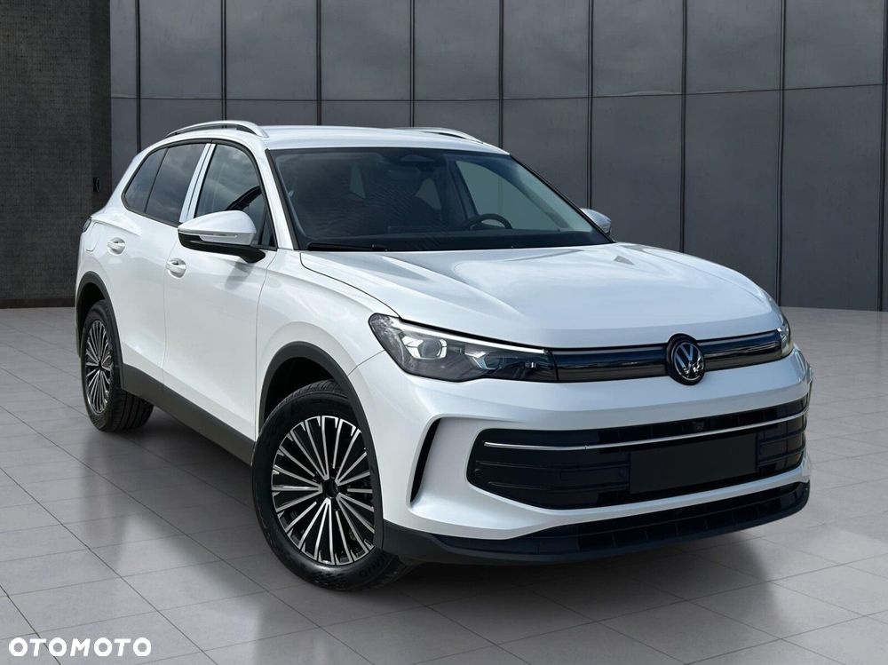 Volkswagen Tiguan - 9