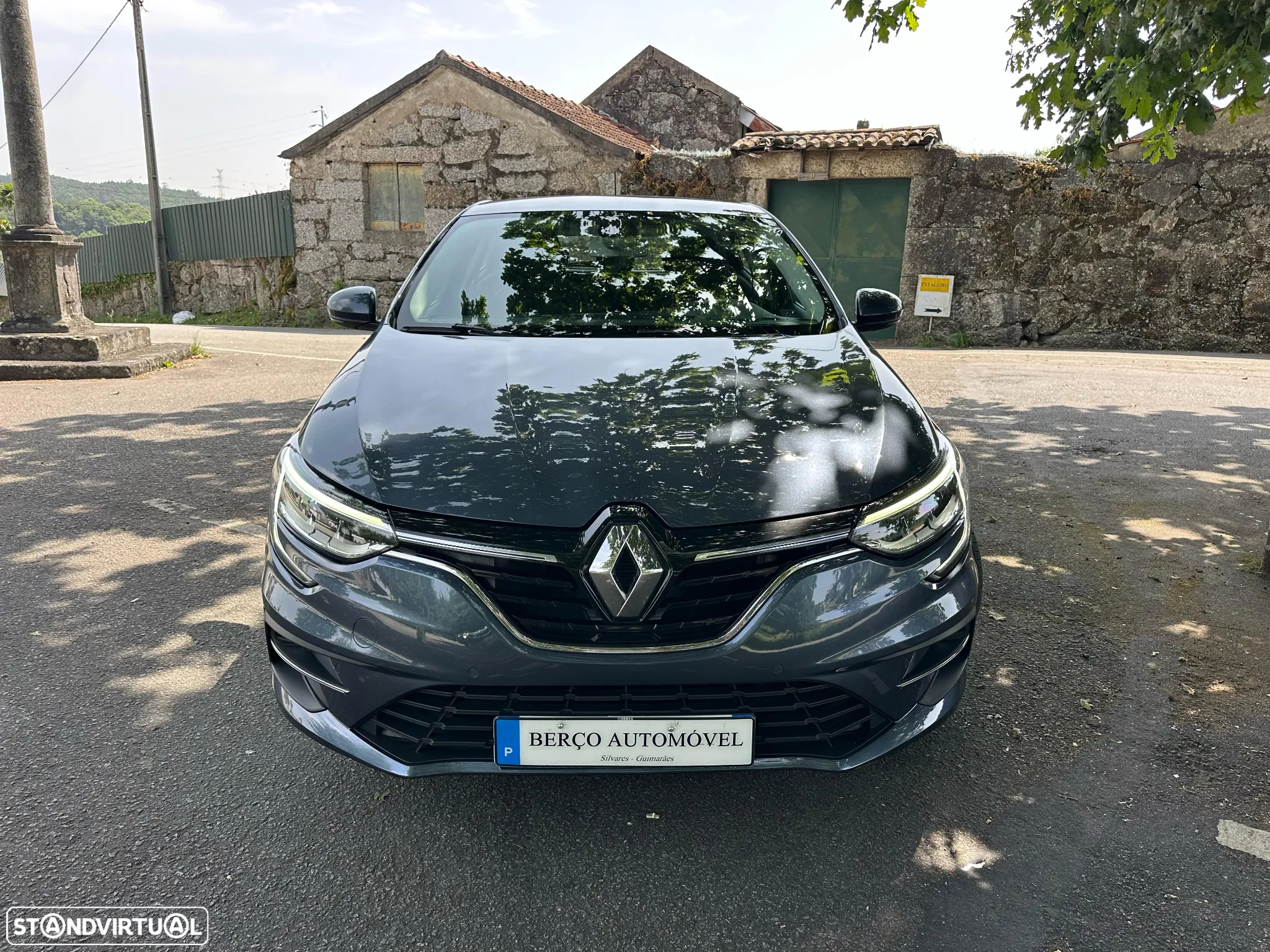 Renault Mégane BLUE dCi 115 EDC Deluxe-Pack LIMITED - 4