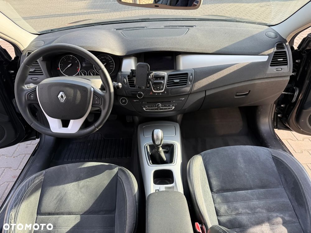 Renault Laguna dCi 150 FAP Dynamique - 11