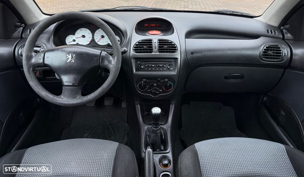 Peugeot 206 1.1 XT - 14