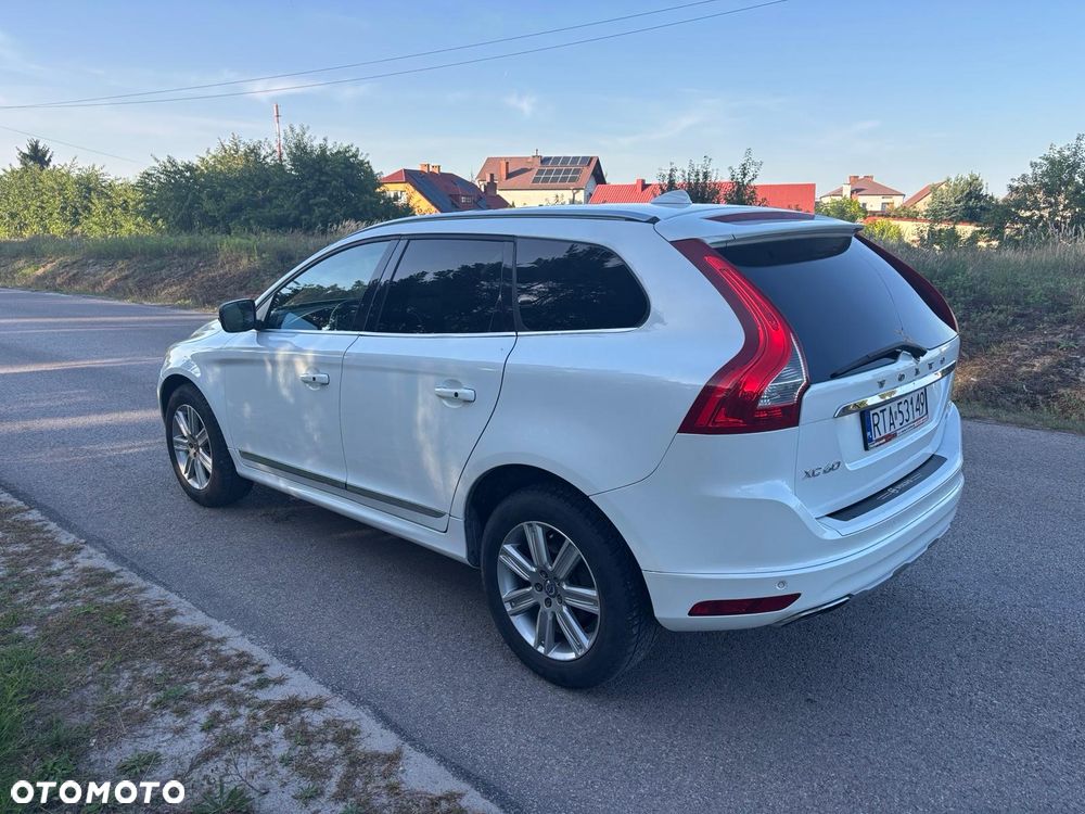 Volvo XC 60 T6 AWD Drive-E Momentum - 7