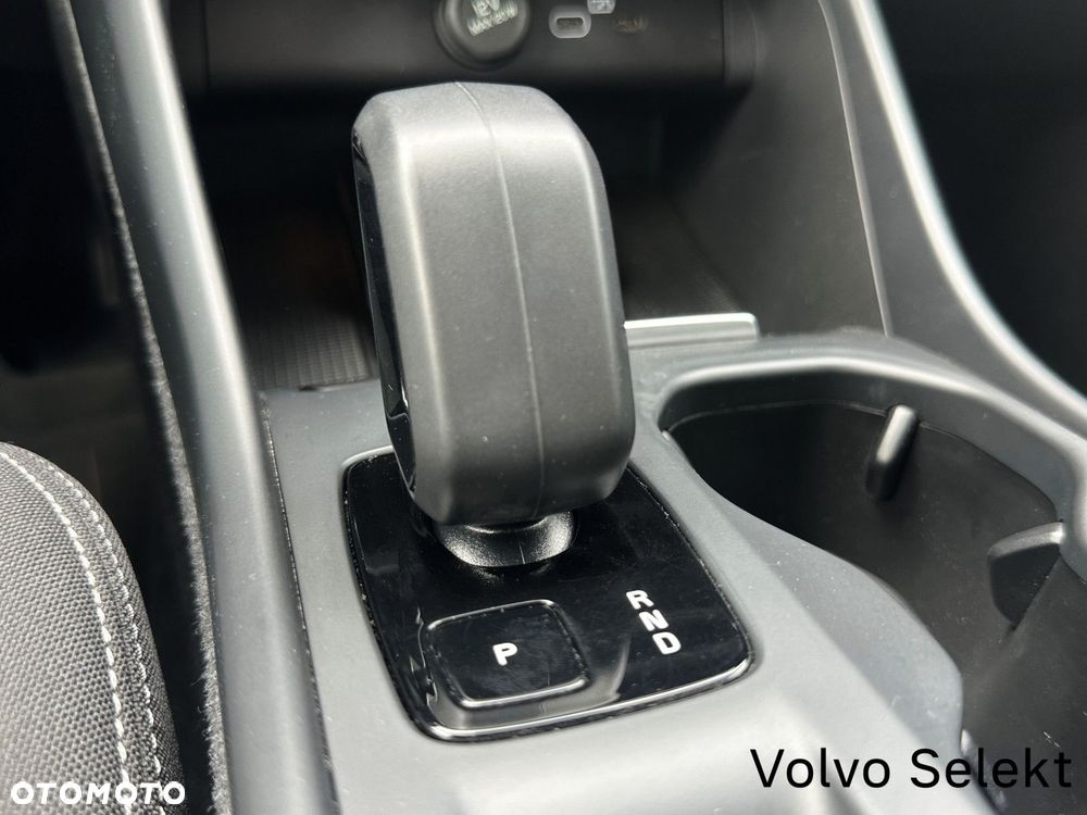 Volvo XC 40 - 21