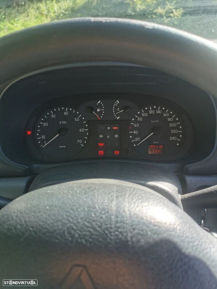 Renault Clio 1.2 RN - 10