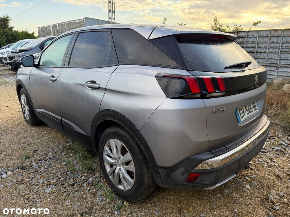 Peugeot 3008 BlueHDi 120 Stop & Start Business-Line - 4