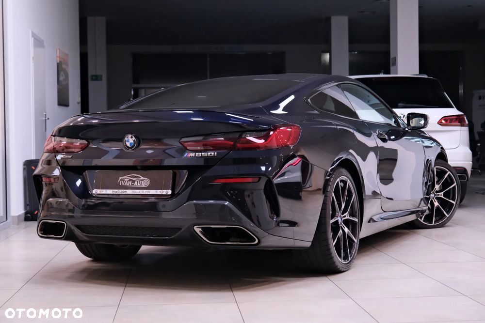 BMW Seria 8 - 13