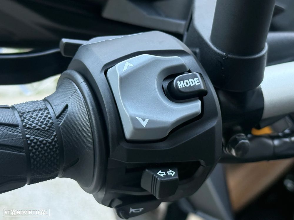 Suzuki DL V-STROM 800 DE SERVIÇO !! DESDE 139€ Mês !! - 10