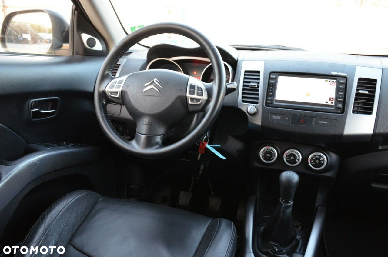 Citroën C-Crosser - 33