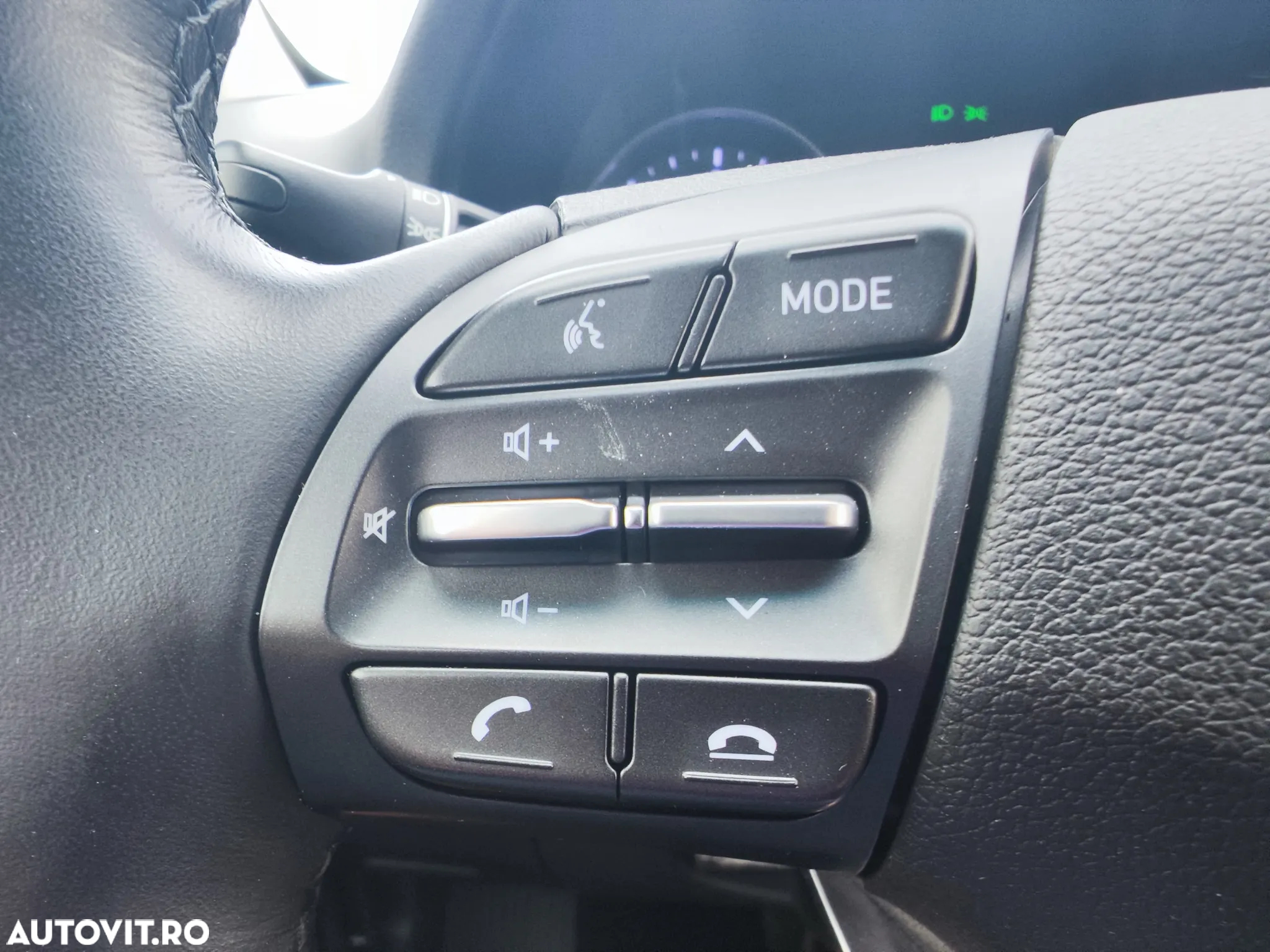 Hyundai i30 Kombi 1.6 CRDI DCT Select - 25
