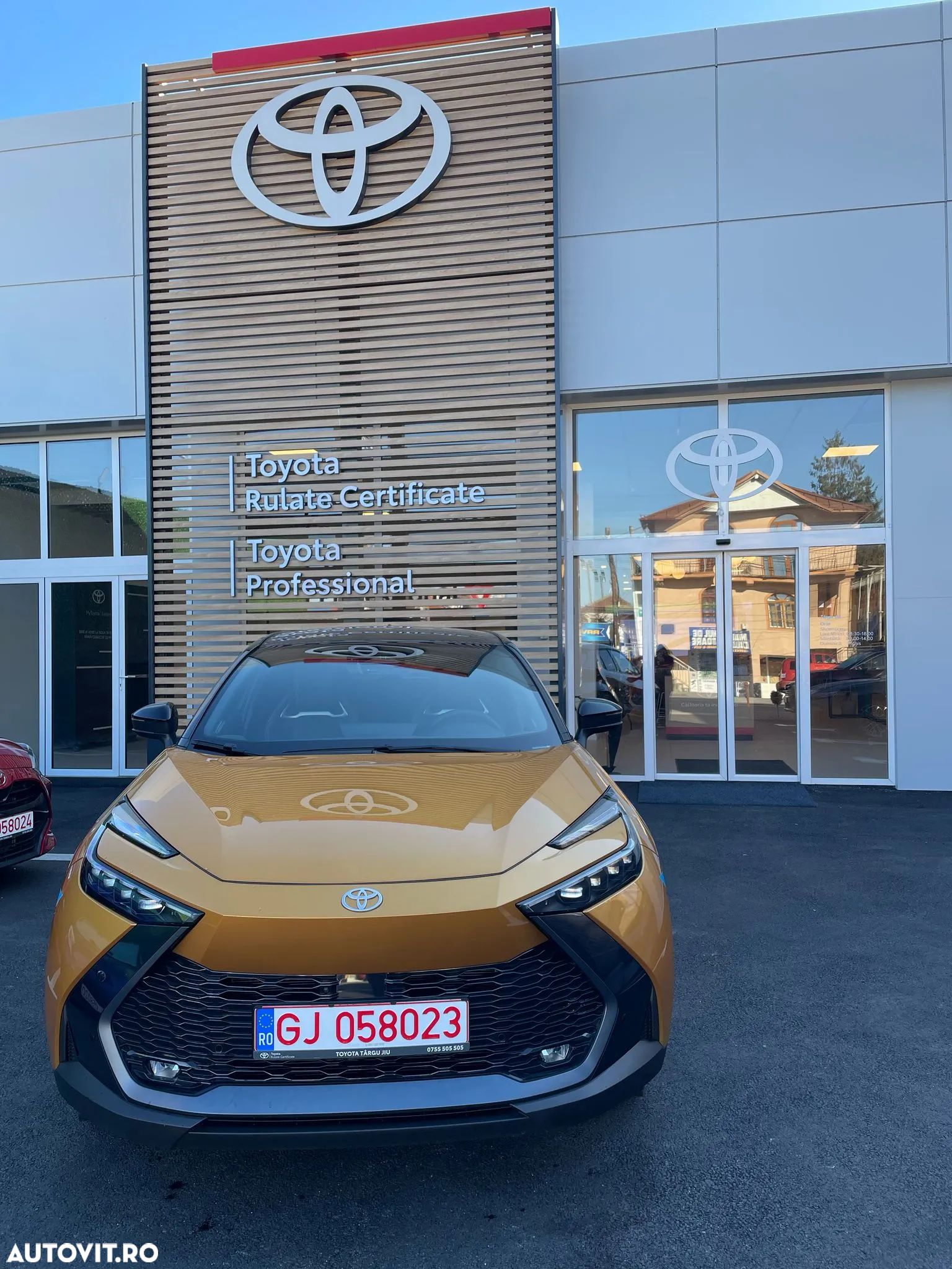 Toyota C-HR - 1
