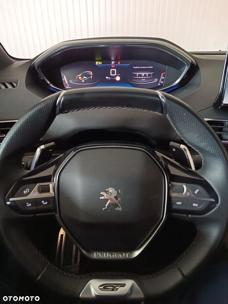 Peugeot 5008 Hybrid 136 e-DSC GT - 35