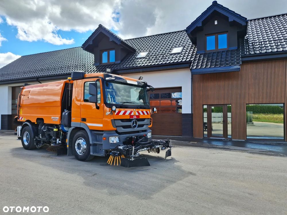 Mercedes-Benz Actros 1932 Zamiatarka FAUN Szczotki L/R Odchwaszczarka Szczotki Przednie 2014r PM10 Rura Do Liści Dodatkowy Zbiornik Wody Hydrostat Pneumatyka 3237 MTH - 1