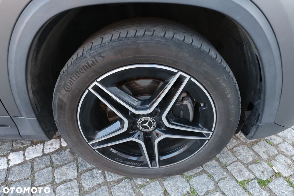 Mercedes-Benz GLA 250 4Matic 8G-DCT AMG Line - 36