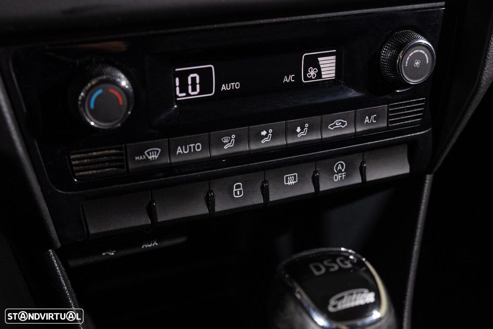 Skoda Rapid Spaceback 1.4 TDi Ambition DSG - 17