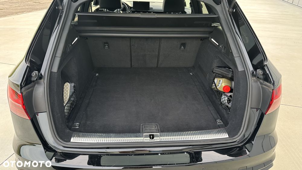 Audi A4 Avant - 10