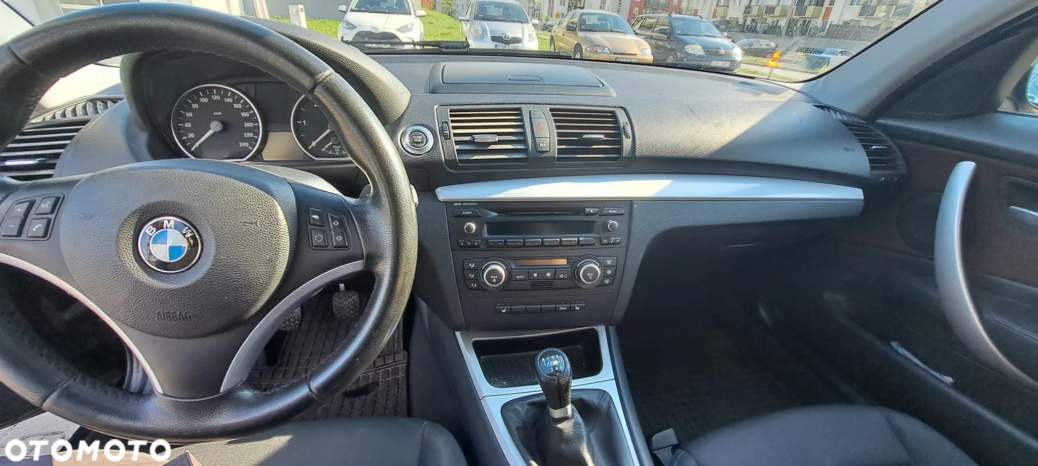BMW Seria 1 118d - 6