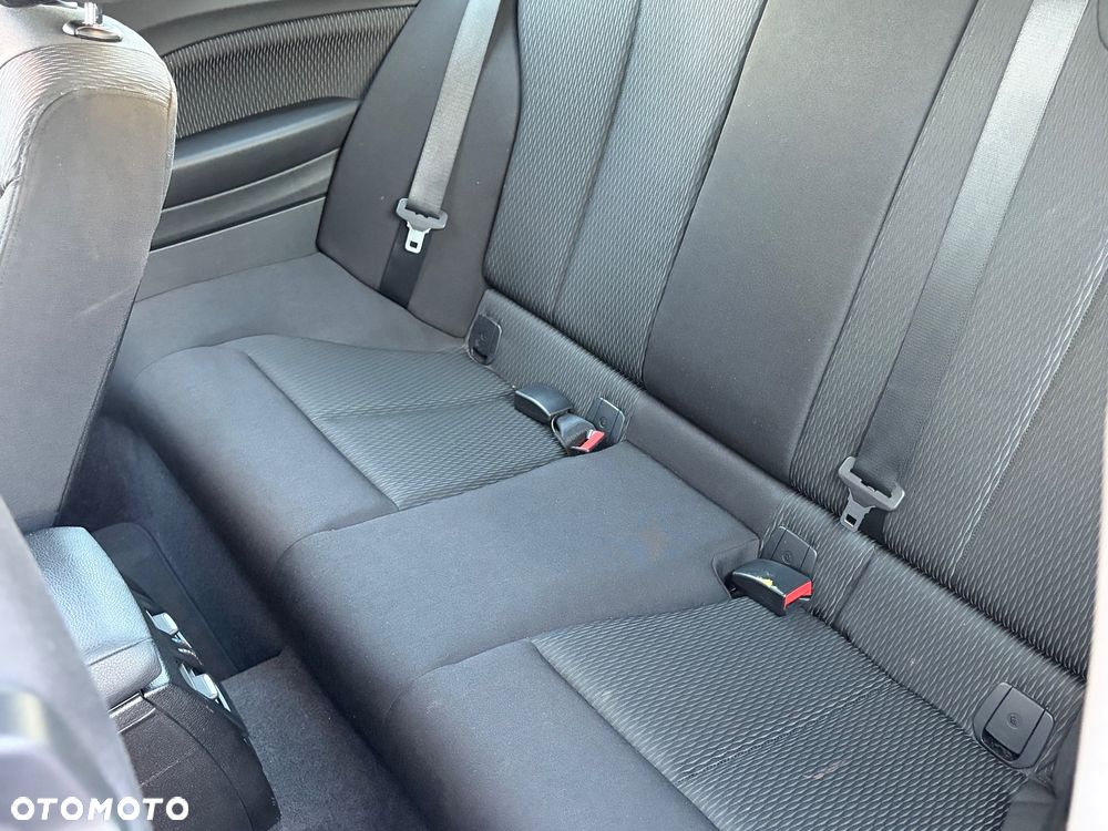 BMW Seria 1 116d EfficientDynamics Edition - 29