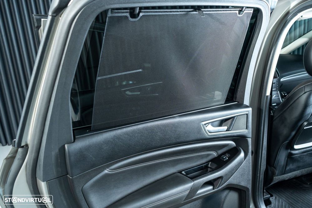 Ford S-Max 2.0 TDCi Titanium - 35