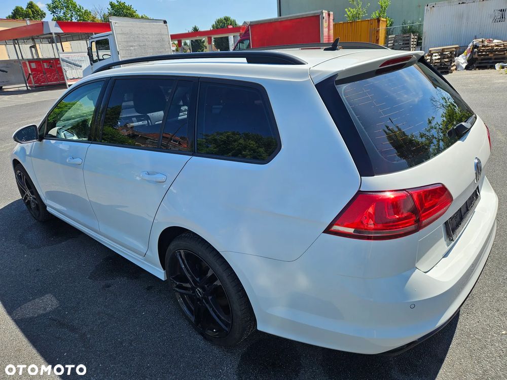 Volkswagen Golf 2.0 TDI (BlueMotion Technology) Comfortline - 7
