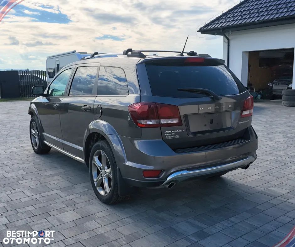 Dodge Journey - 4