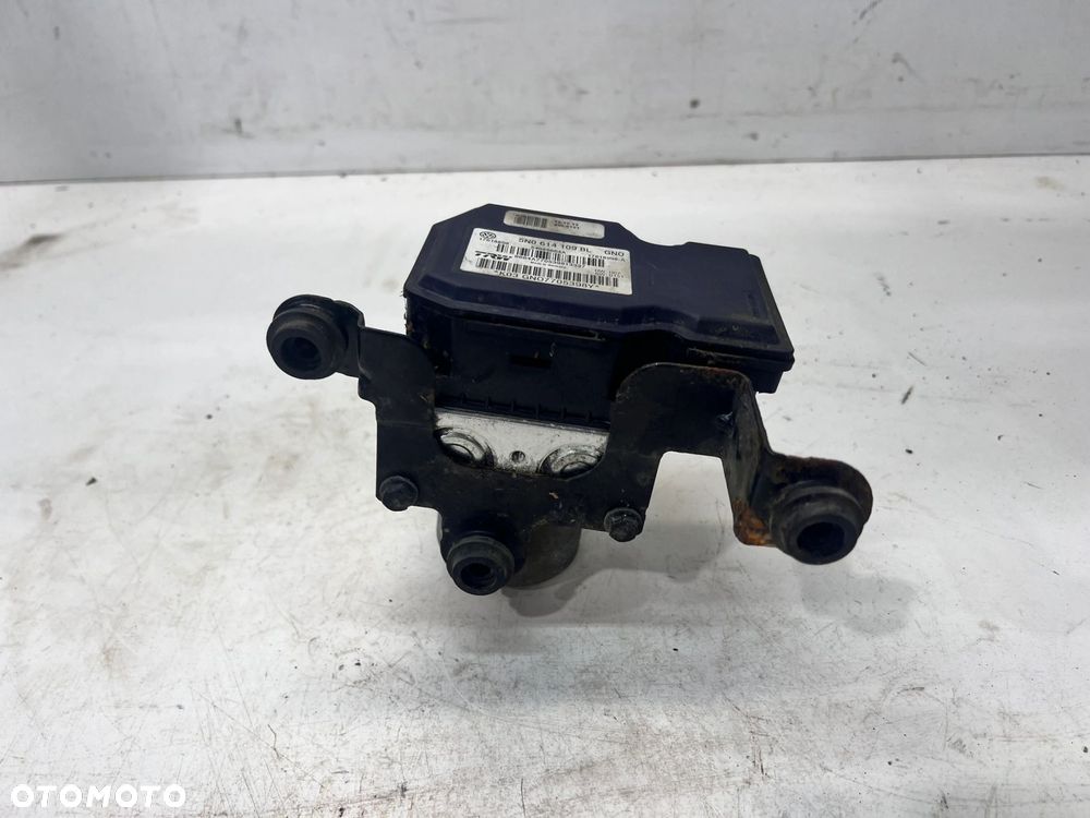 POMPA + STEROWNIK ABS ESP AUDI Q3 8U 5N0614109BL - 1