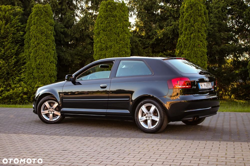 Audi A3 3-drzwiowe 1.4 TFSI S tronic S line Sportpaket - 7