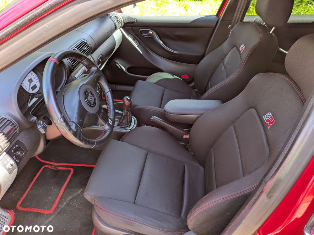 Seat Leon 1.8T Cupra R - 12