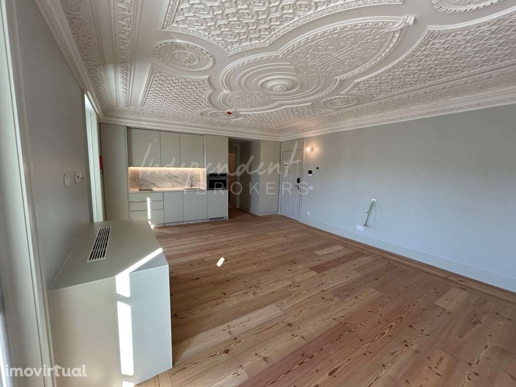 APARTAMENTO TURISTICO T0 - Grande imagem: 2/38