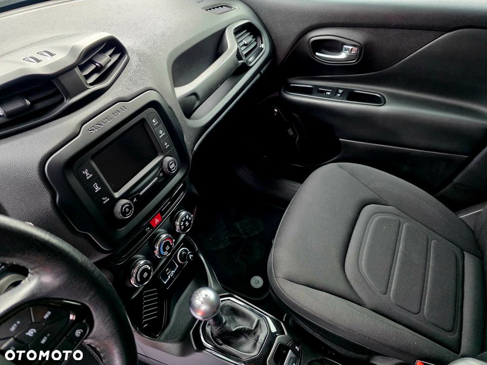 Jeep Renegade - 18