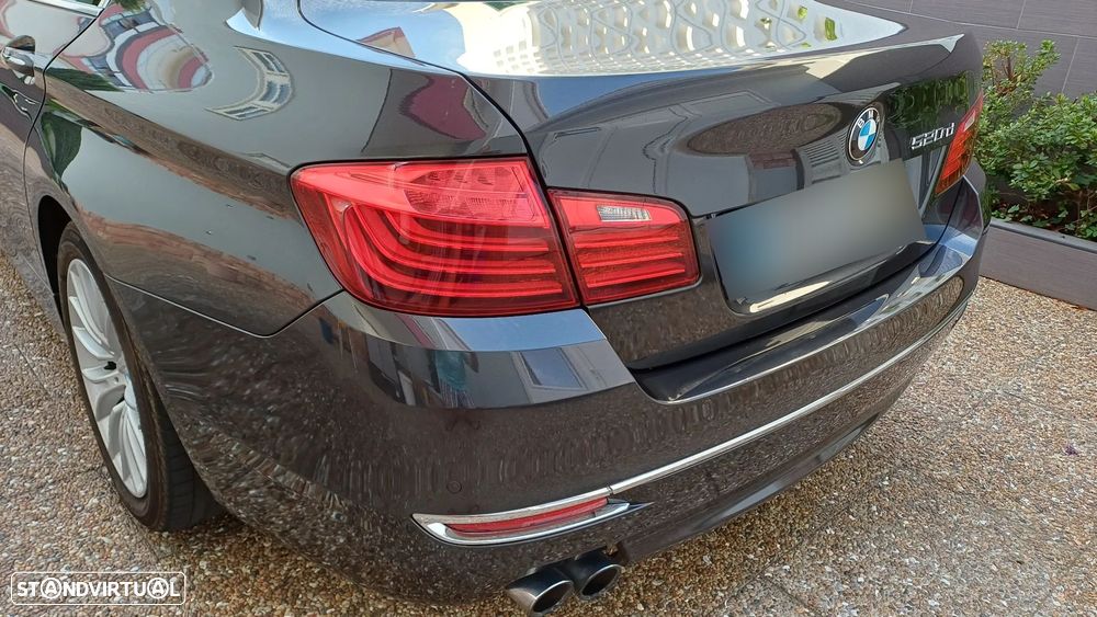 BMW 520 d Line Luxury Auto - 3