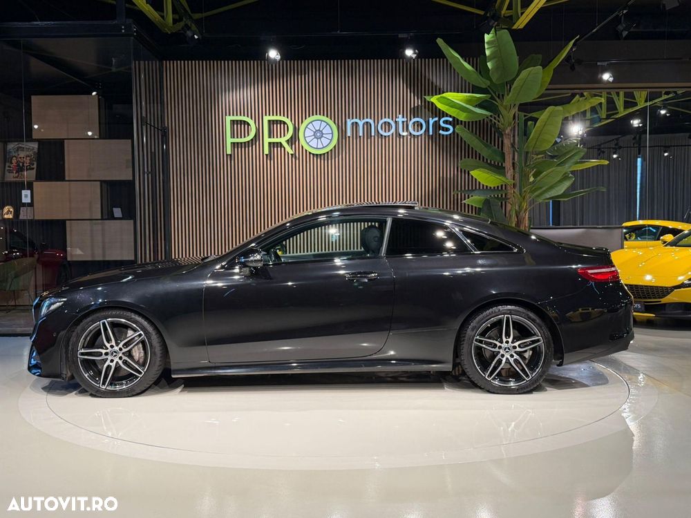 Mercedes-Benz E 300 Coupe Aut. - 4