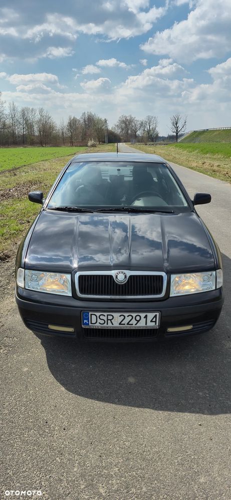 Skoda Octavia 1.6 Tour - 2