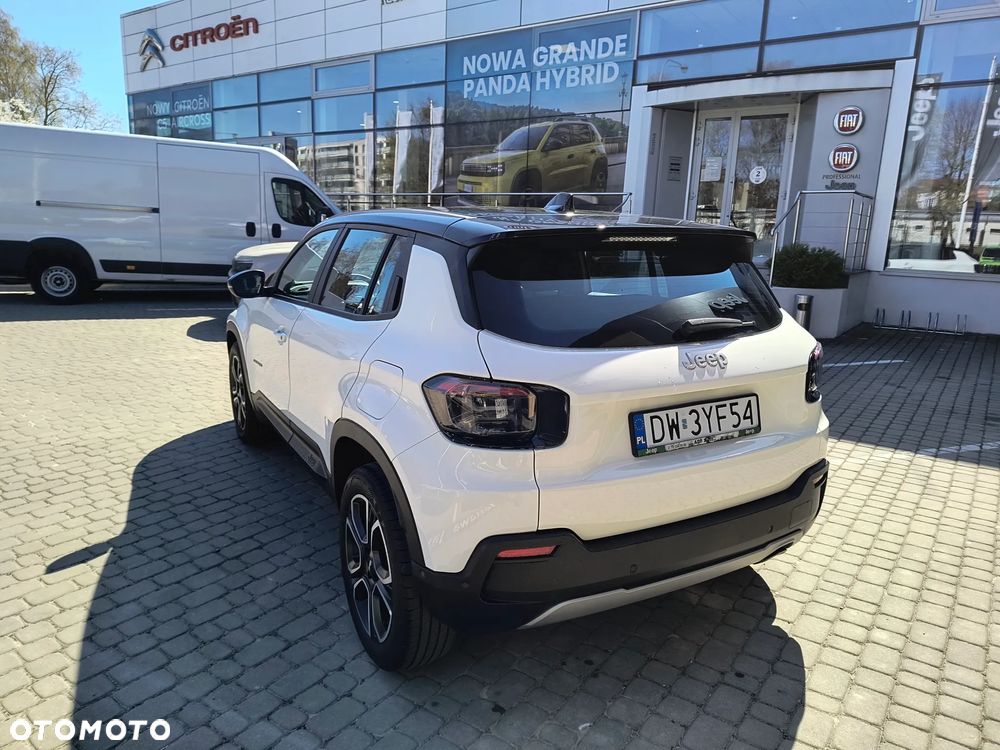 Jeep Avenger 1.2 GSE T3 Altitude FWD - 4