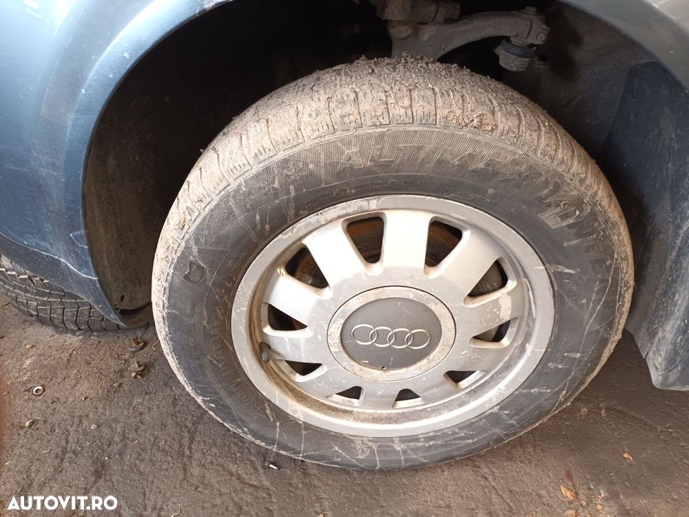 Dezmembrari  Audi A4 B6 (8E)  2000  > 2004 1.9 TDI Motorina - 4