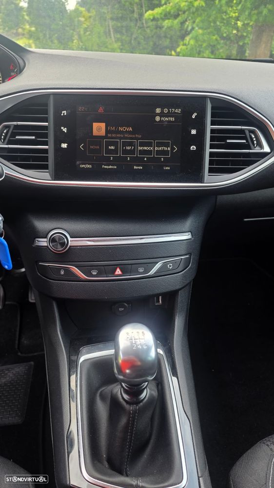 Peugeot 308 130 e-THP Stop & Start Active - 16